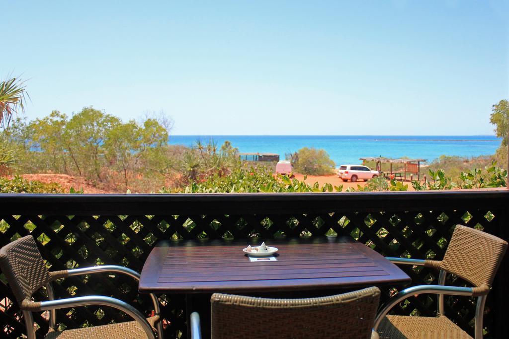 Kooljaman Hotel Dampier Peninsula Екстериор снимка